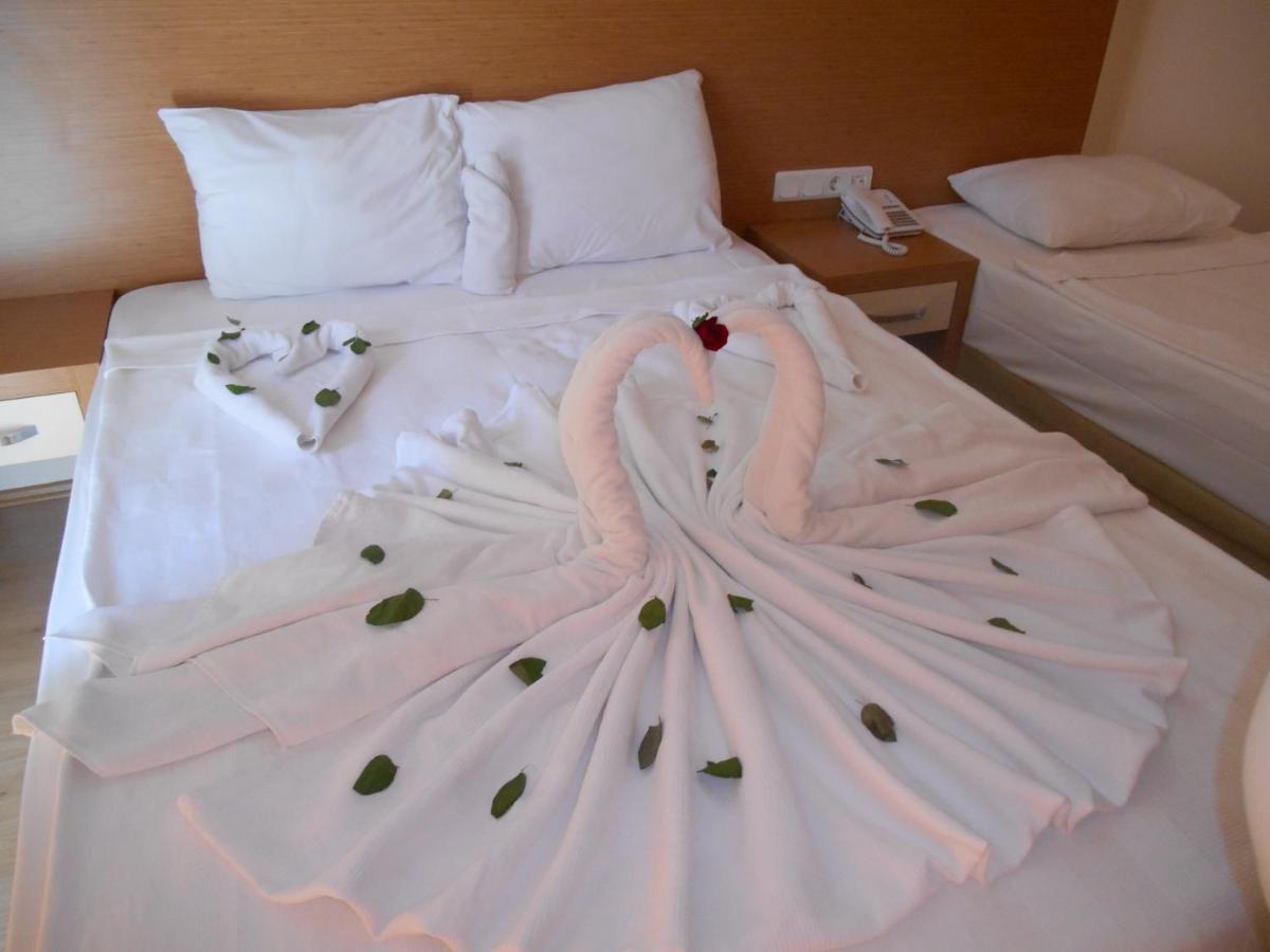 Hotel Kovarna Decin Esterno foto
