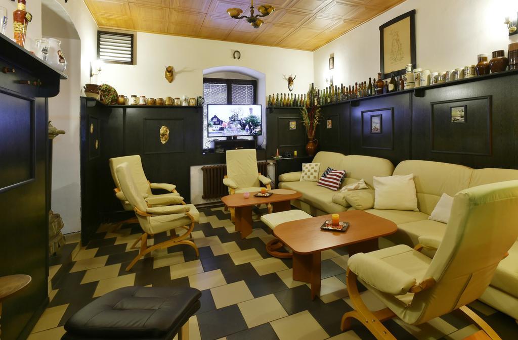 Hotel Kovarna Decin Esterno foto