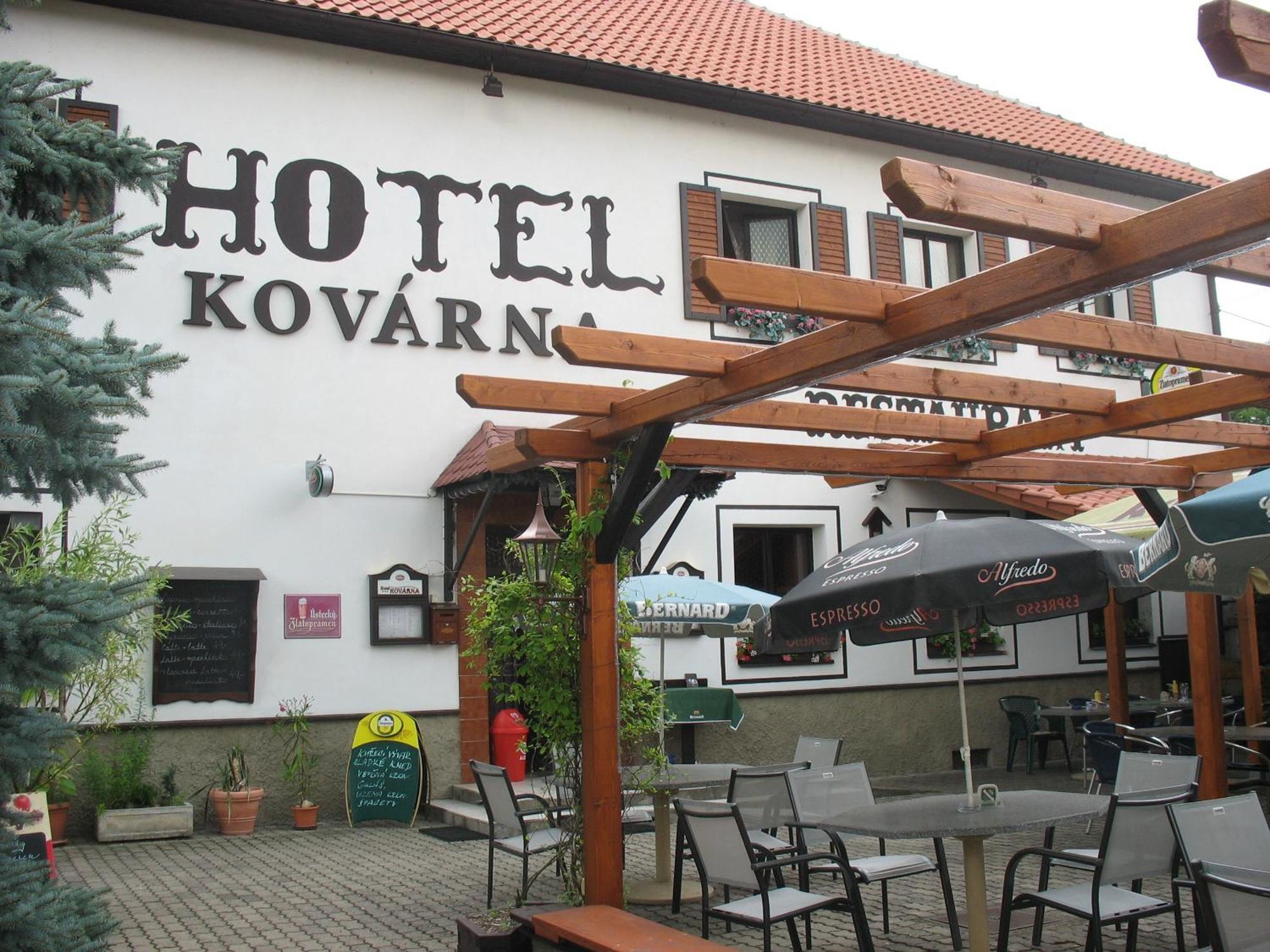 Hotel Kovarna Decin Esterno foto