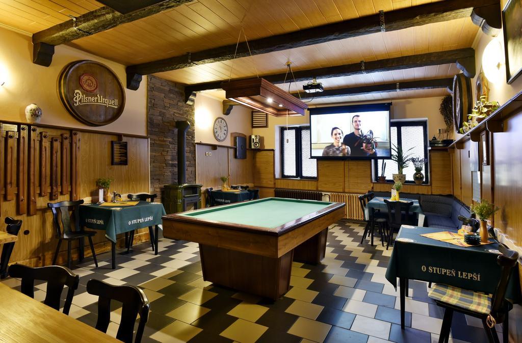 Hotel Kovarna Decin Esterno foto