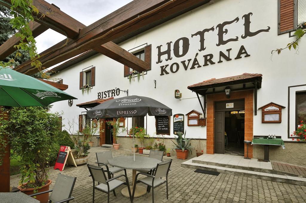 Hotel Kovarna Decin Esterno foto